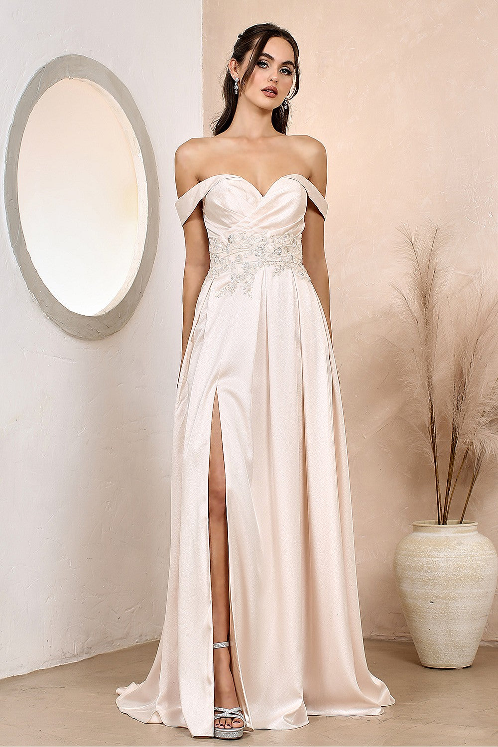 Vestido con Mangas Desconectadas con Abertura y Adornos en Cintura (Varios Colores)