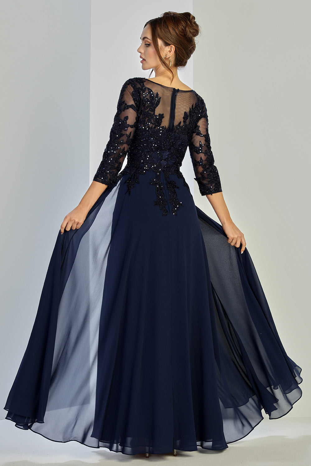 Vestido en línea A con Manga larga con Encaje