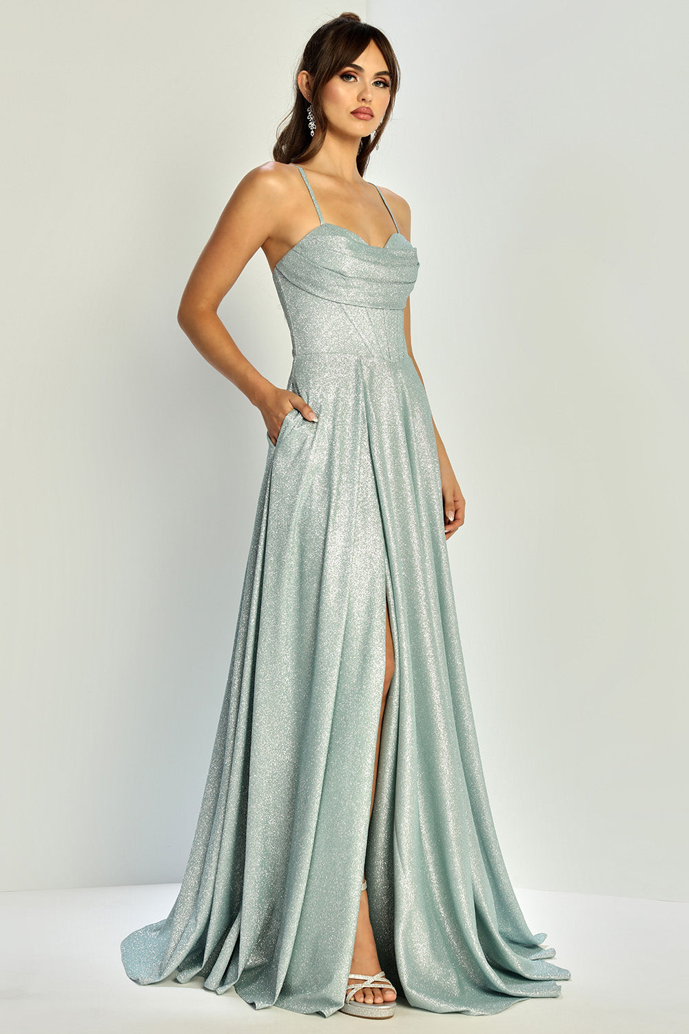Vestido en línea A de Tela brillosa con Abertura en la Pierna (Varios Colores)