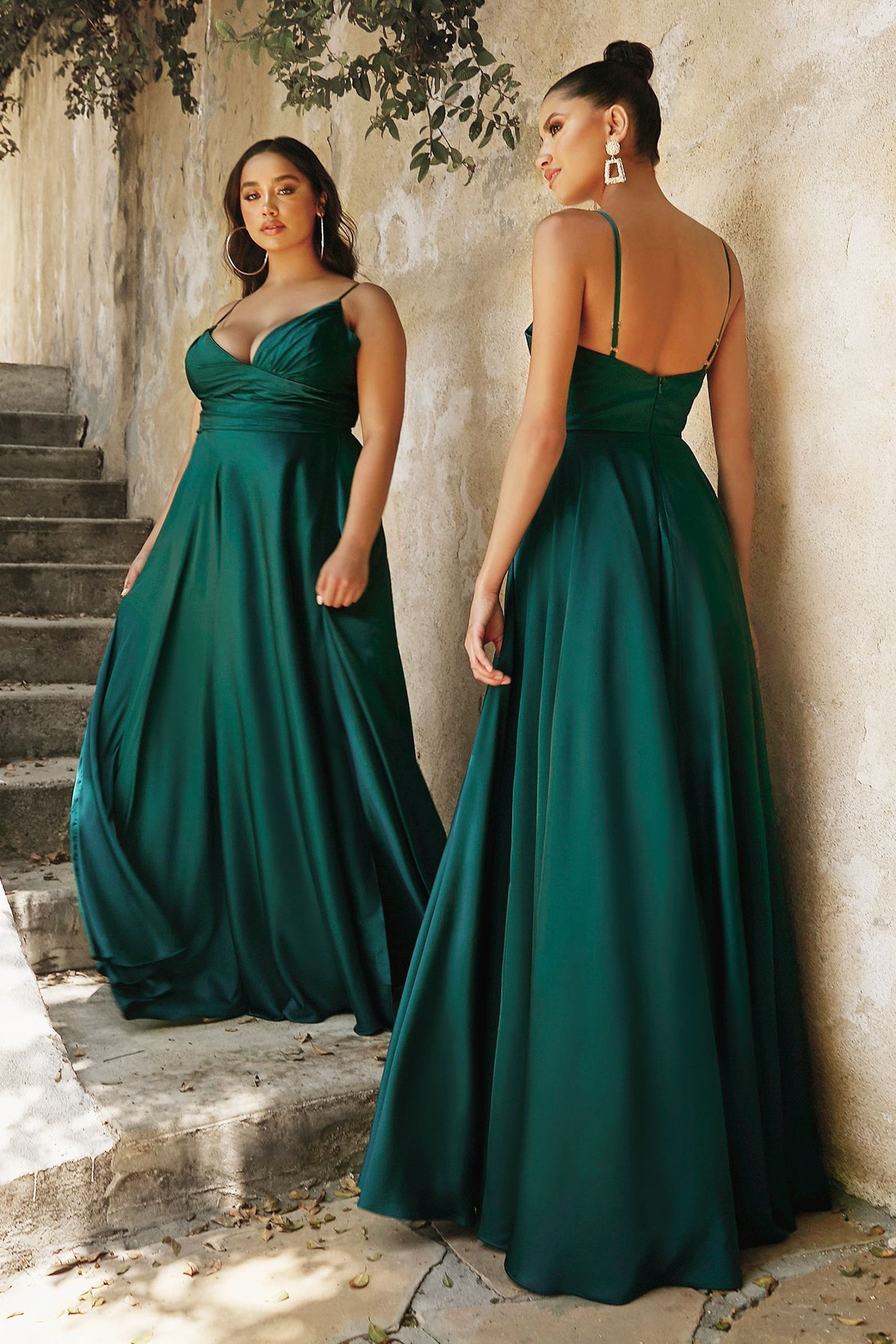 Vestido de dama de honor corte A con tela satinada con abertura en la pierna. (Curvy) (Varios Colores)