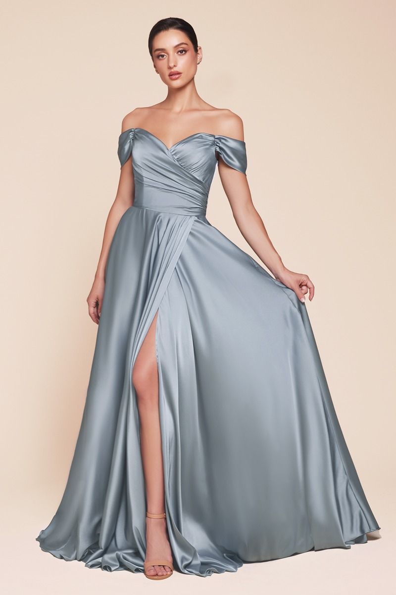 Vestido en Línea A de Satén con Hombro descubierto (Varios Colores)