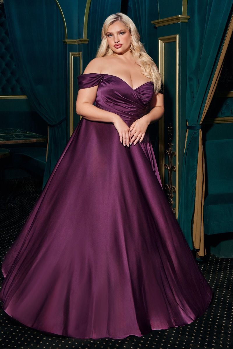 Vestido en Línea A de Satén con Hombro descubierto Curvy (Varios Colores)