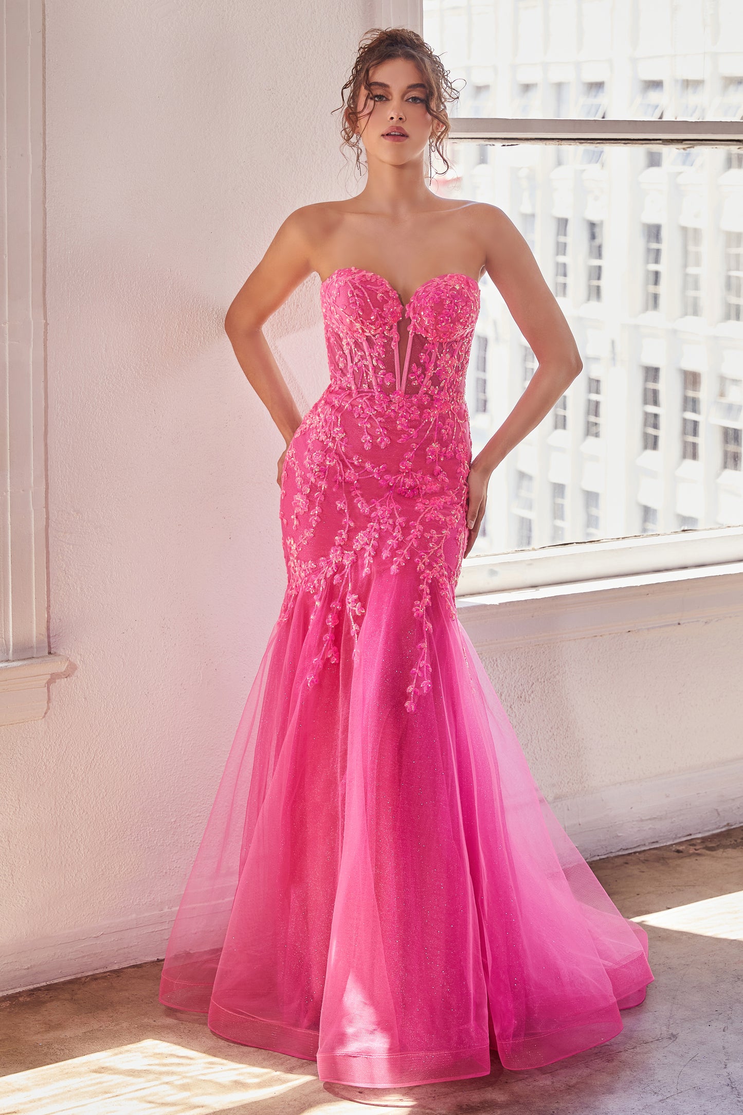 Vestido de Sirena Decorado Sin Tirantes (varios colores)