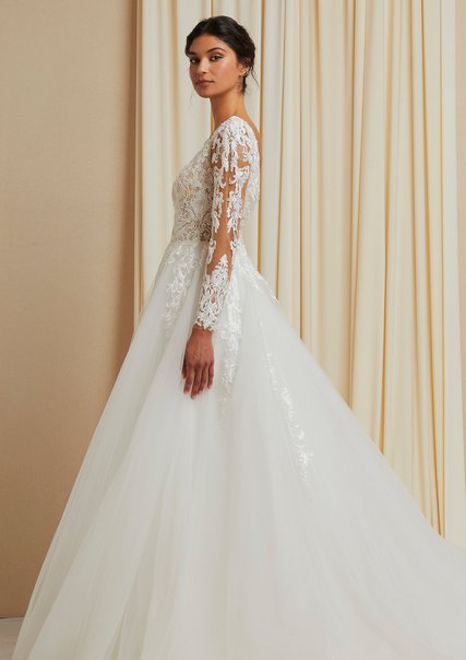 Vestido de Novia en A con mangas de encaje