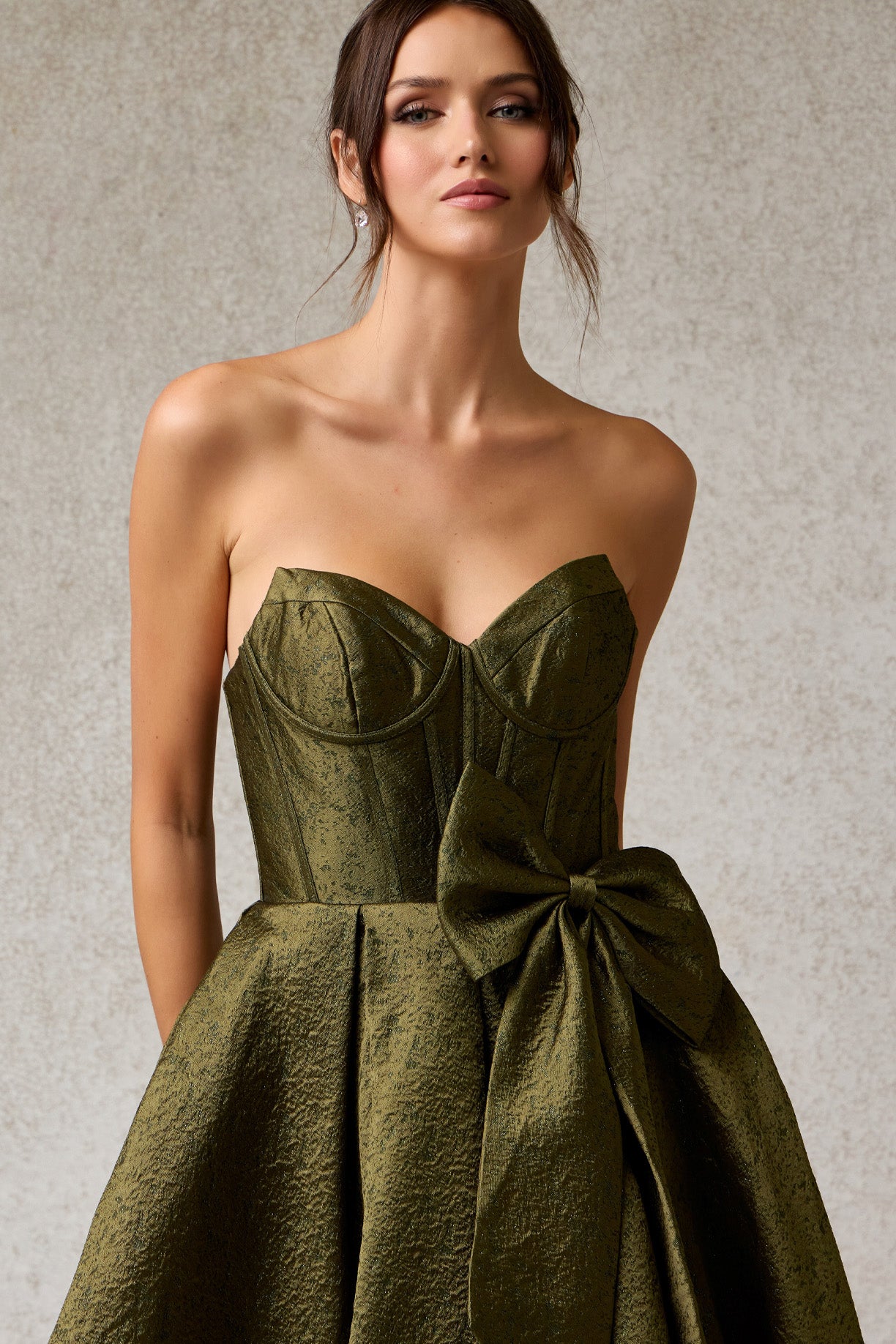 Vestido en línea A Con Estampado Jacquard, Colores Red y Olive