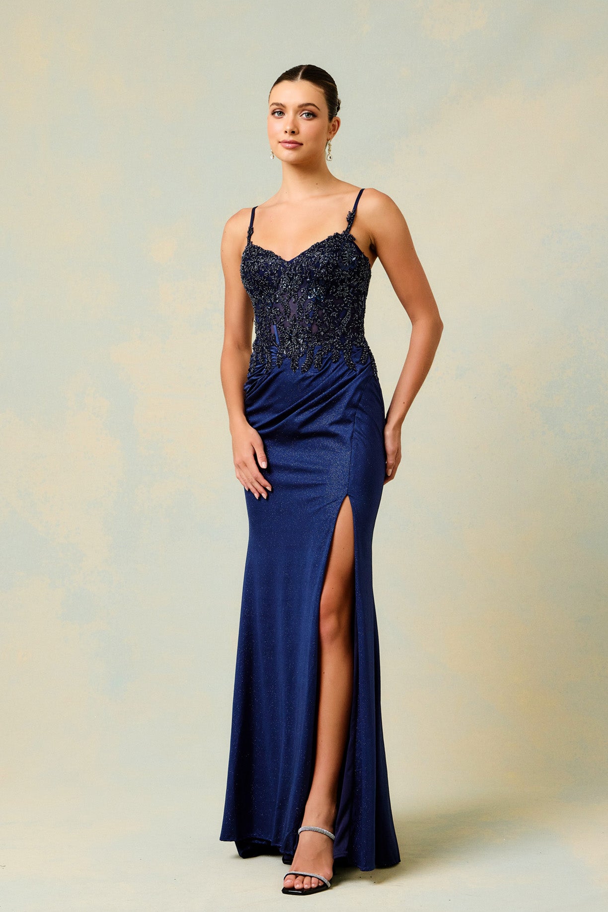 Vestido con Encaje Bordado con Cristales, Cuentas y Lentejuelas, Colores Hunter Green y Navy