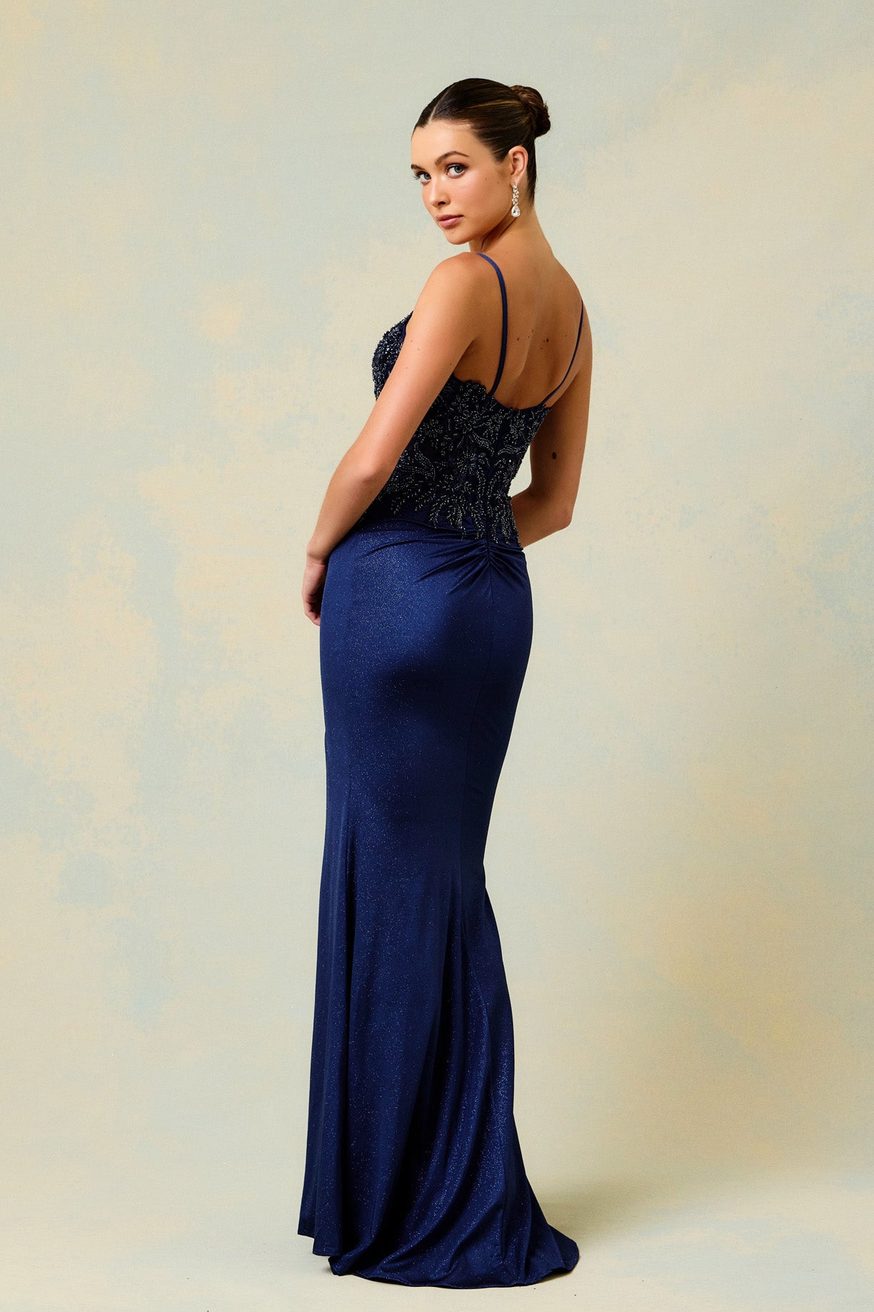 Vestido con Encaje Bordado con Cristales, Cuentas y Lentejuelas, Colores Hunter Green y Navy