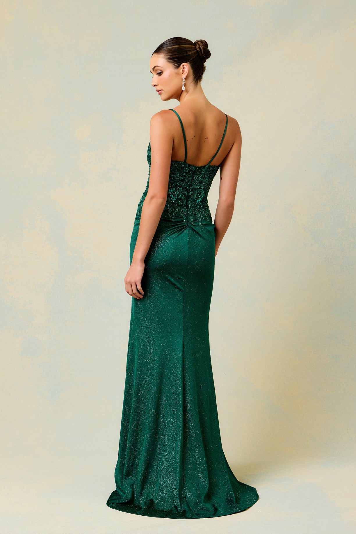 Vestido con Encaje Bordado con Cristales, Cuentas y Lentejuelas, Colores Hunter Green y Navy