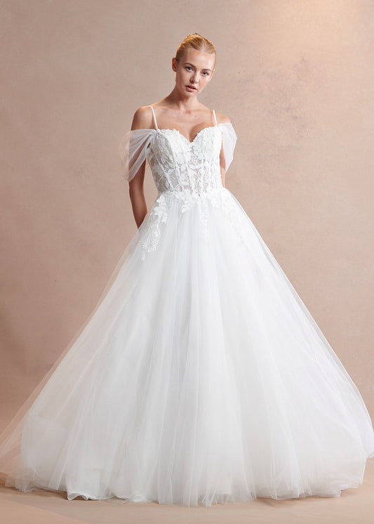 Vestido Corte en A, con Escote de Corazón y Hombros Descubiertos, de Encaje Bordado con Lentejuelas, Color Off White