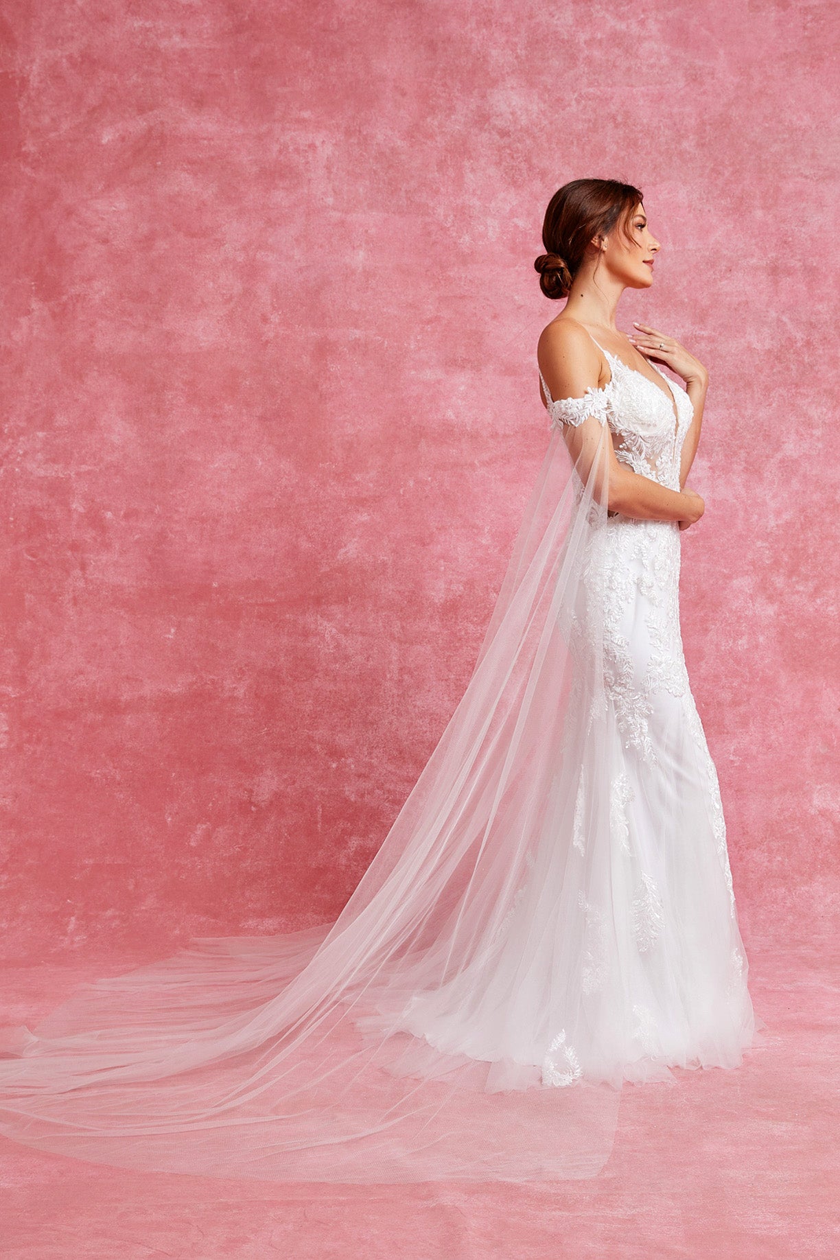 Vestido de Novia Recto de Encaje con Tirantes y Escote V