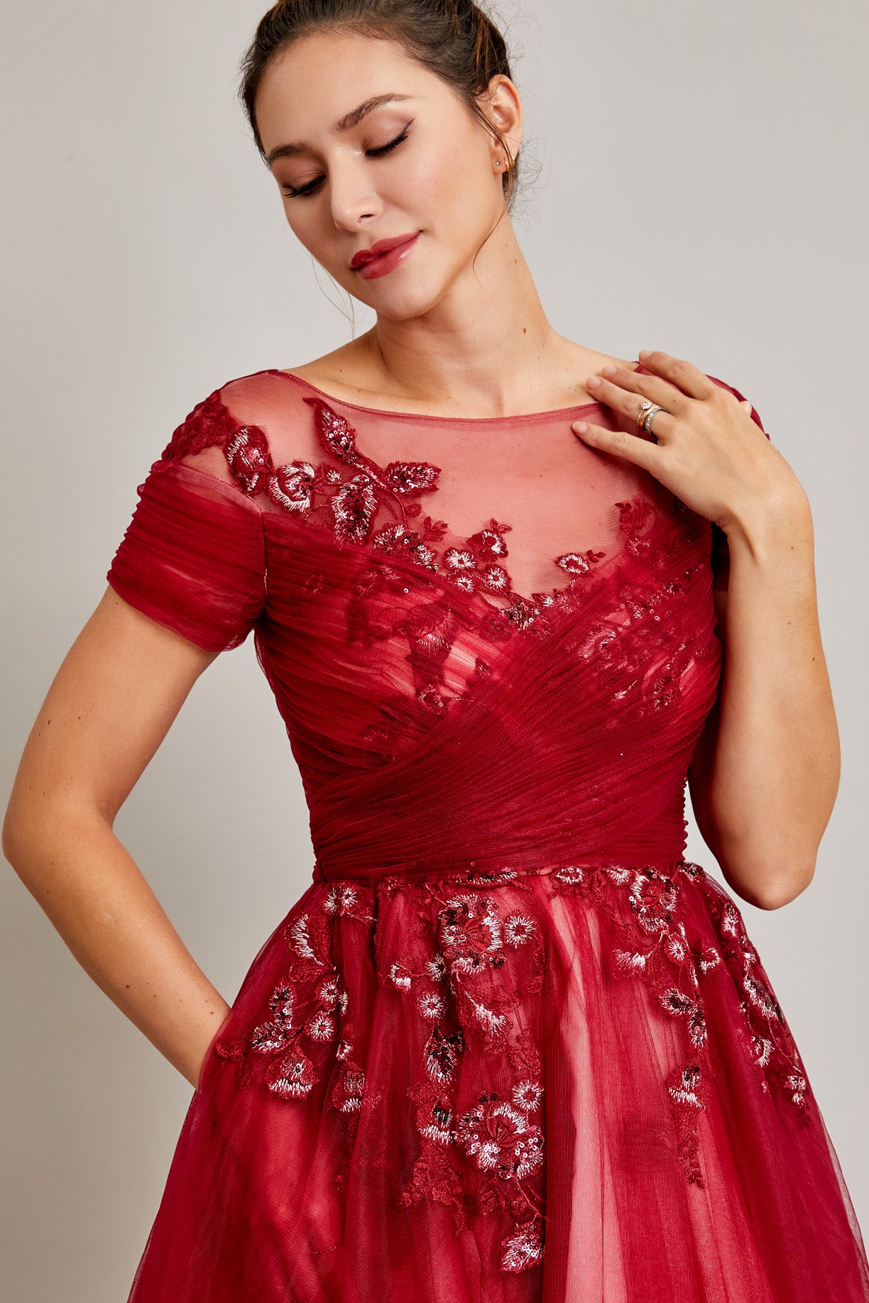 Vestido Manga Corta en Línea A (Dos Colores)