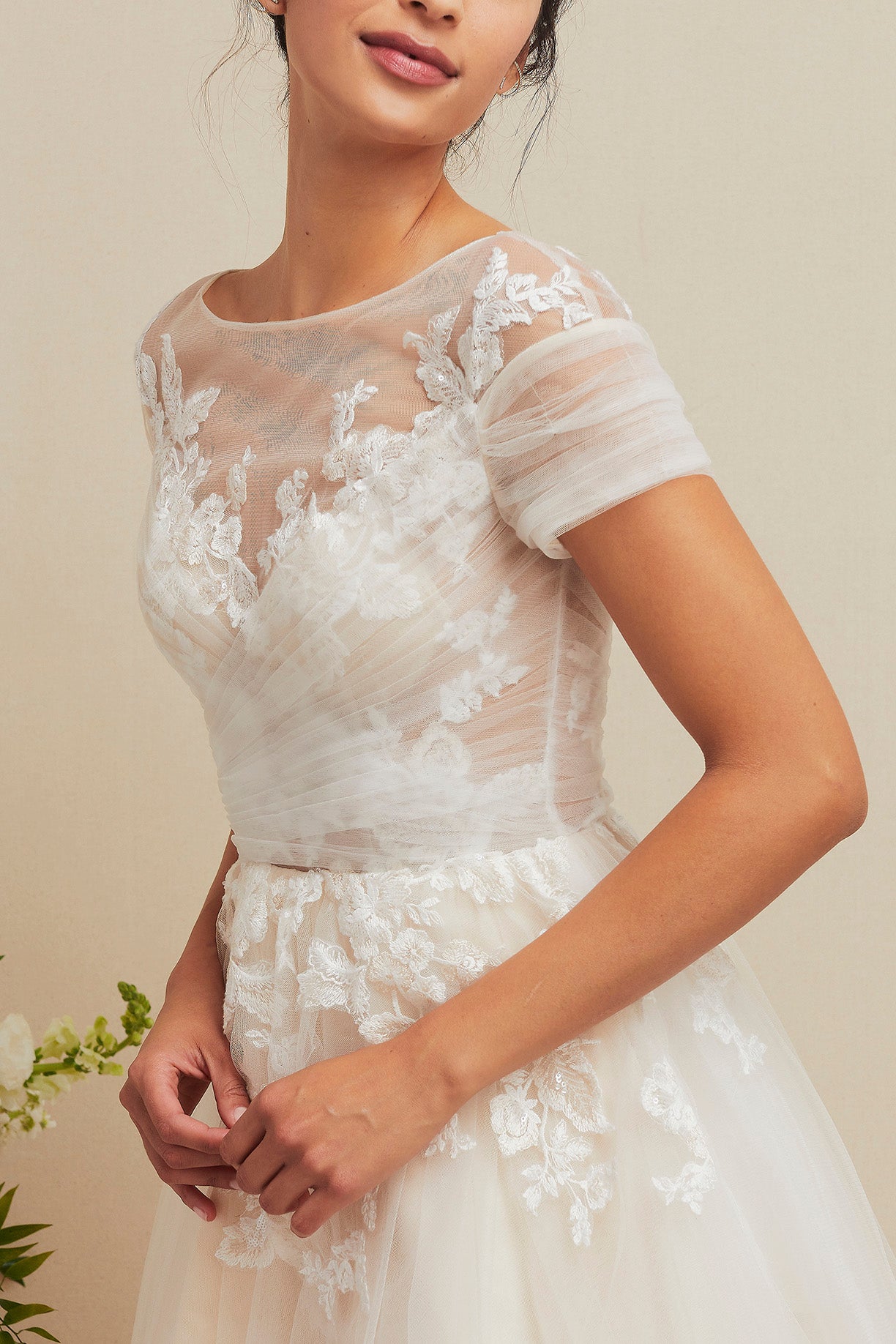 Vestido de Novia Manga Corta en Línea A