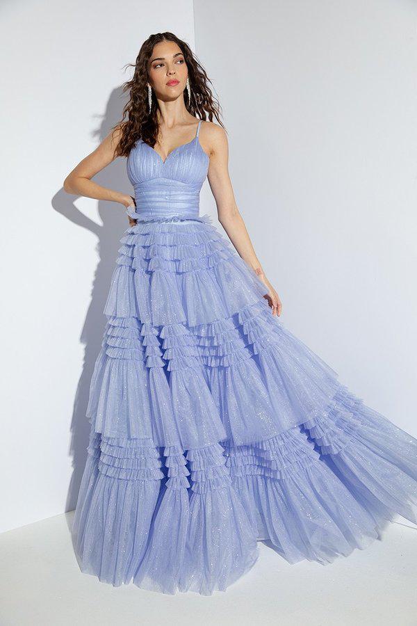 Vestido de Tul con pliegues.