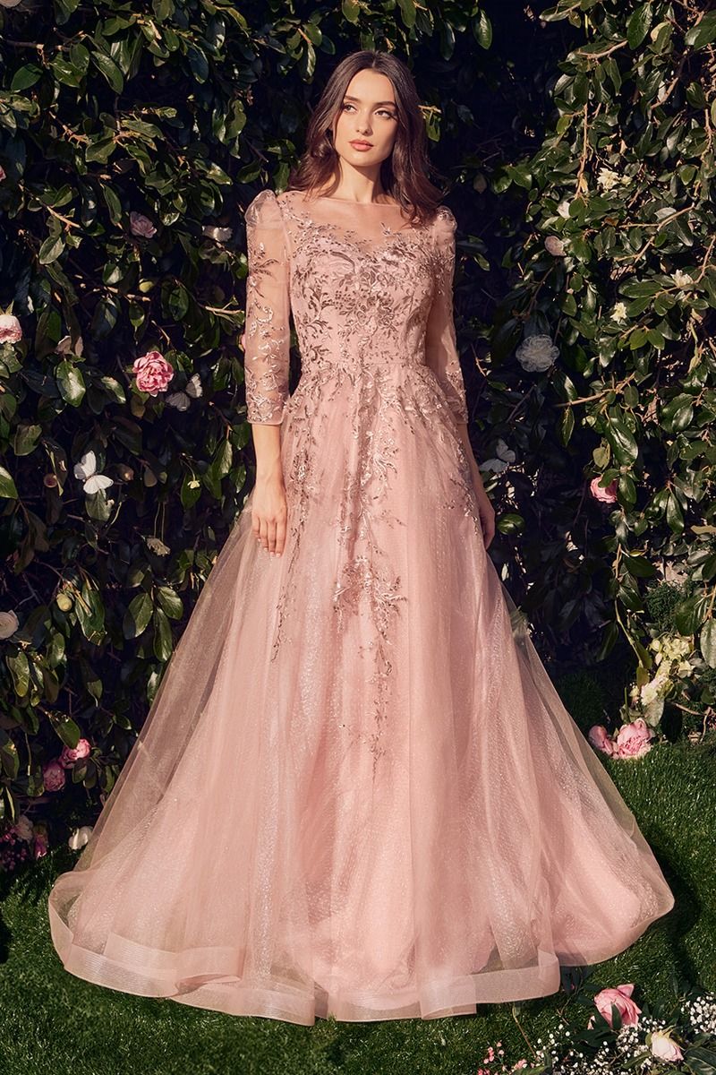 Vestido de Encaje y Tul con Manga de Tres Cuartos Color Dusty Rose.