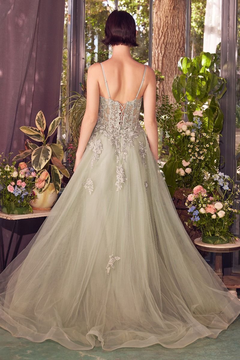 Vestido de Tul a Capas con Aplicaciones de Encaje (Varios Colores)