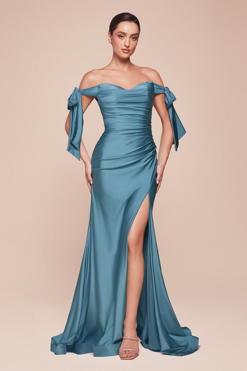 Vestido de Dama de Honor corte ajustado de tela elástica con un escote sostenido por largos lazos (Varios Colores)