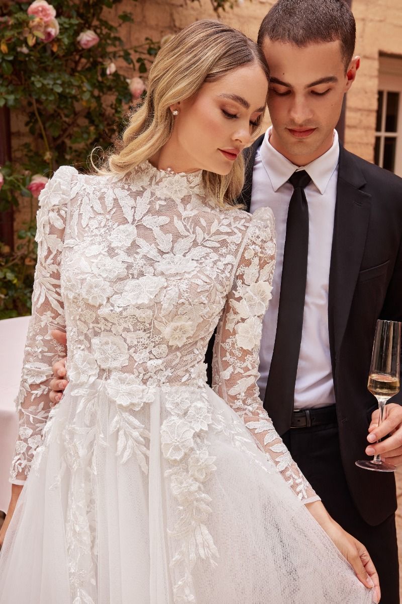 Vestido de Novia de Encaje con Manga Larga.