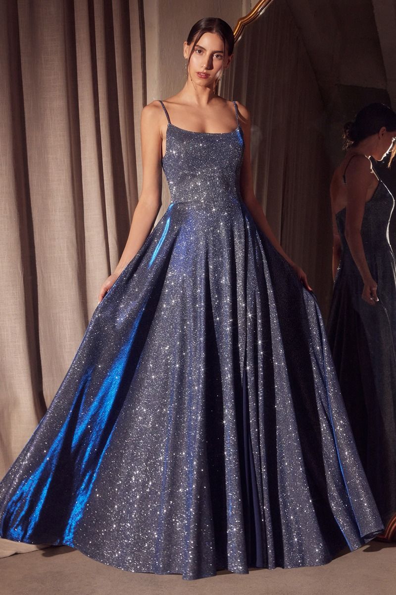 Vestido en Línea A de tela Brillosa Con Tirantes (Varios Colores)
