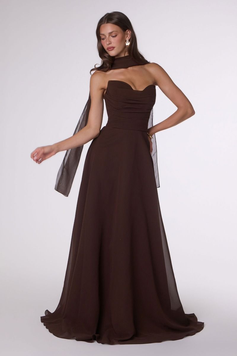 Vestido Dama de Honor Línea A Escote Corazón con Pashmina.(Varios Colores)
