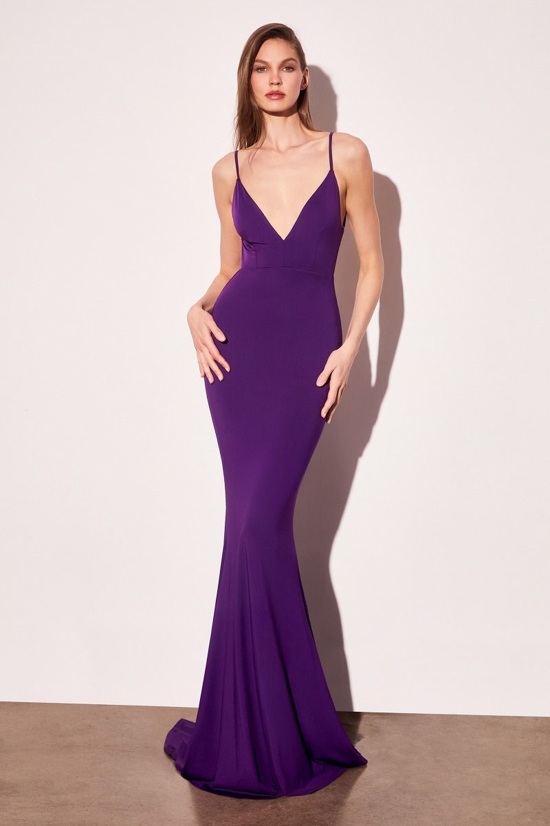 Vestido Corte de Sirena con detalle de cauda (Dos Colores)