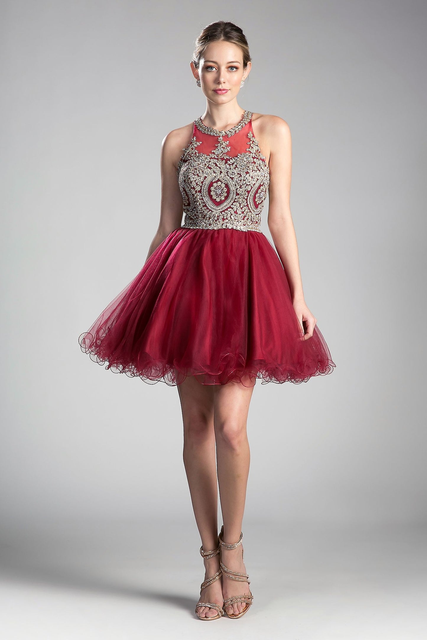 Vestido de Cóctel Corto en Capas. (Varios Colores)