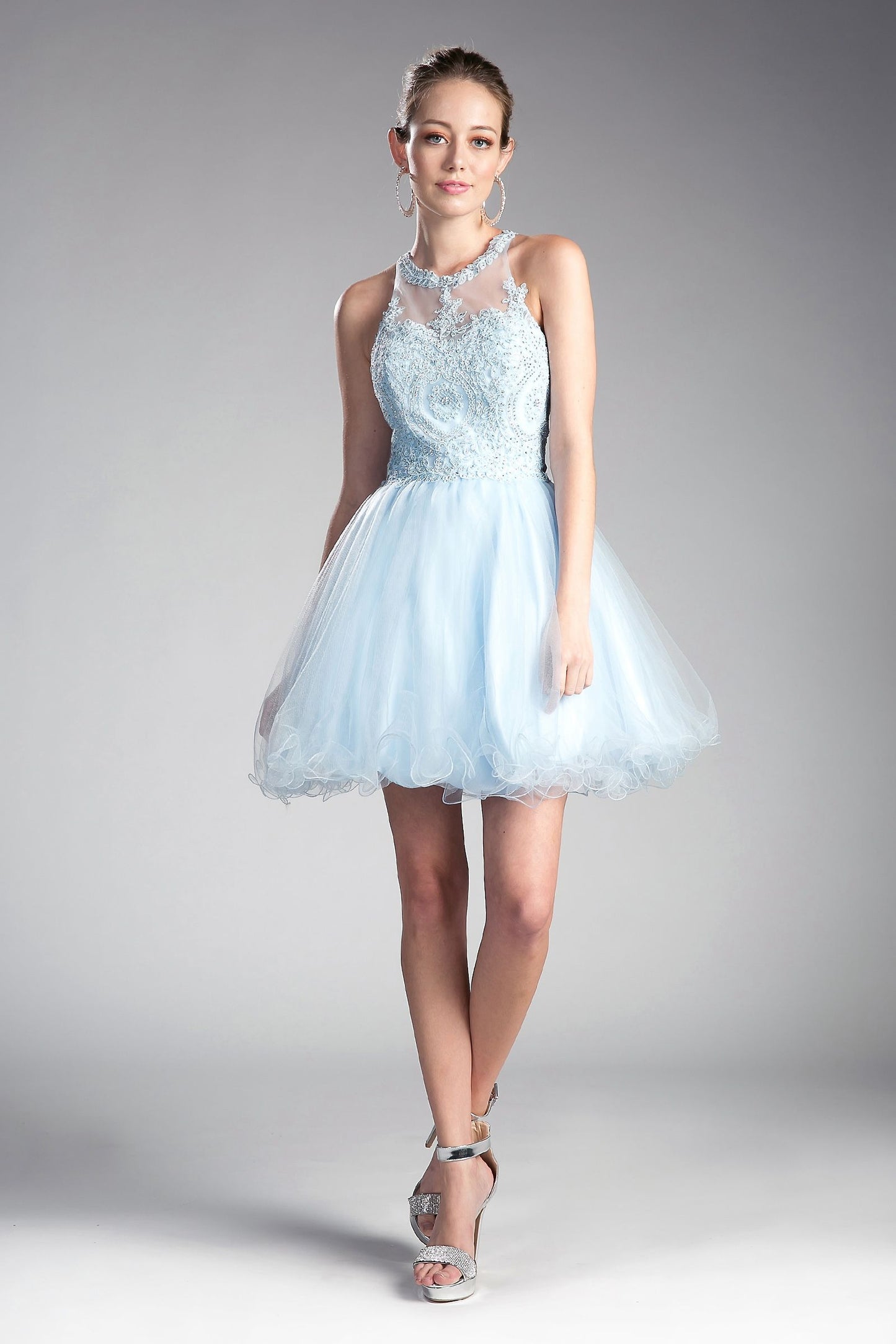 Vestido de Cóctel Corto en Capas. (Varios Colores)