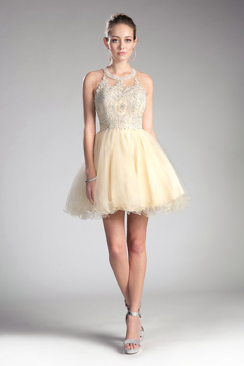 Vestido de Cóctel Corto en Capas. (Varios Colores)