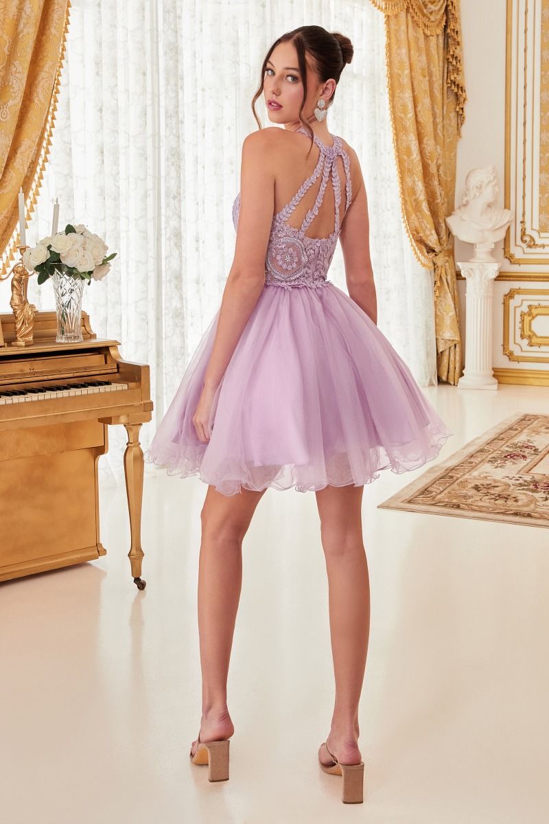 Vestido de Cóctel Corto en Capas. (Varios Colores)