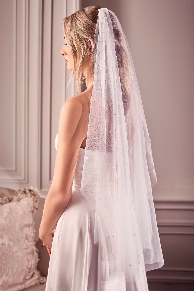 Velo de Tul con Delicadas Gotas de Perla, Color Off White