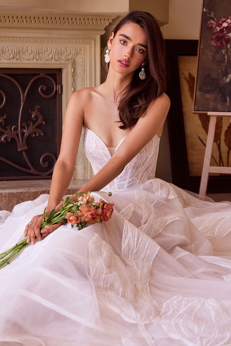Vestido de Novia Bordado con Lentejuelas Tullip.