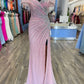 Vestido Ajustado de Tul con Hombros Descubiertos y Adornado con Cuentas, Colores Nude y Pink