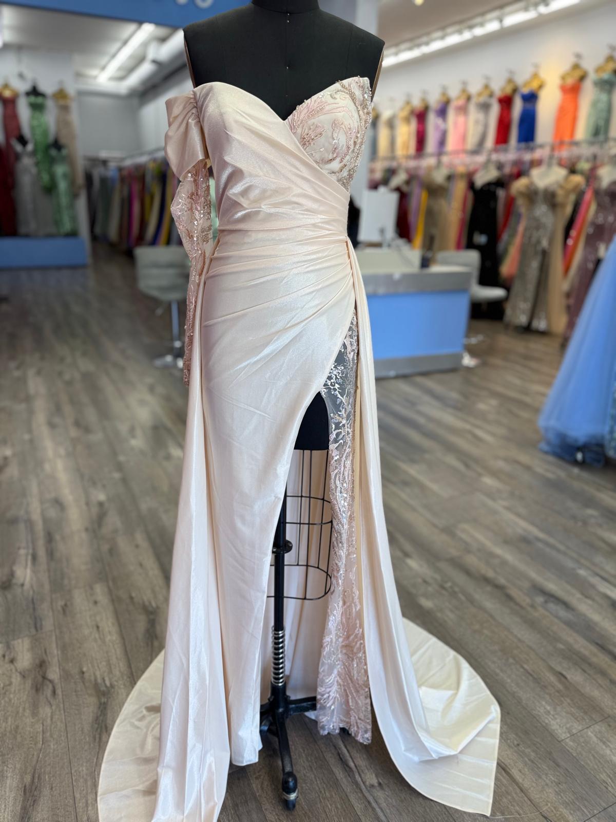 Vestido de Satén a un Hombro con Manga Larga, Escote en V, Cintura Fruncida y Abertura en la Pierna (Varios  Colores)