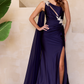 Vestido a un Hombro con Adornos y Escote transparente con Abertura en la Pierna (Varios Colores)