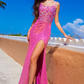 Vestido de Fiesta con Abertura en la Pierna Bordado con Pedrería, Colores Turquoise y Hot Pink