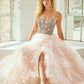Vestido en línea A de tul en capas con Abertura y Adornos de pedreria en el Busto Color Ligth Pink