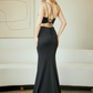 Vestido Entallado, con Cintura y Un Hombro Descubierto y Detalle de Flor, Color Black