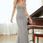 Vestido Corte Sirena, Escote de Corazón y Tirantes, oon Aplicaciones de Cuentas y Cristales (Varios Colores)