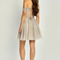 Vestido Corto Bordado con Mangas al Hombro (Varios Colores)