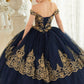 Vestido XV Años Tipo Princea a capas con decoraciones en Encaje Dorado (Varios Colores)