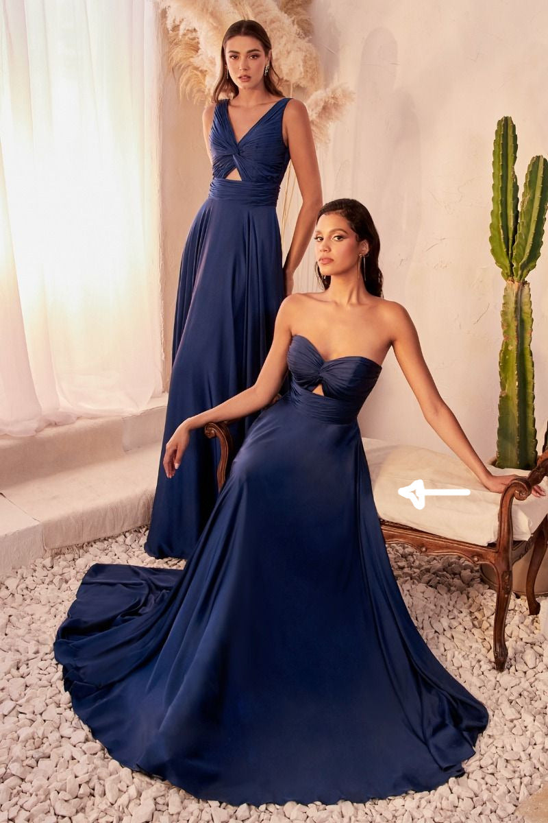 Vestido de Sáten con de Satén  sin Tirantes Color Navy.