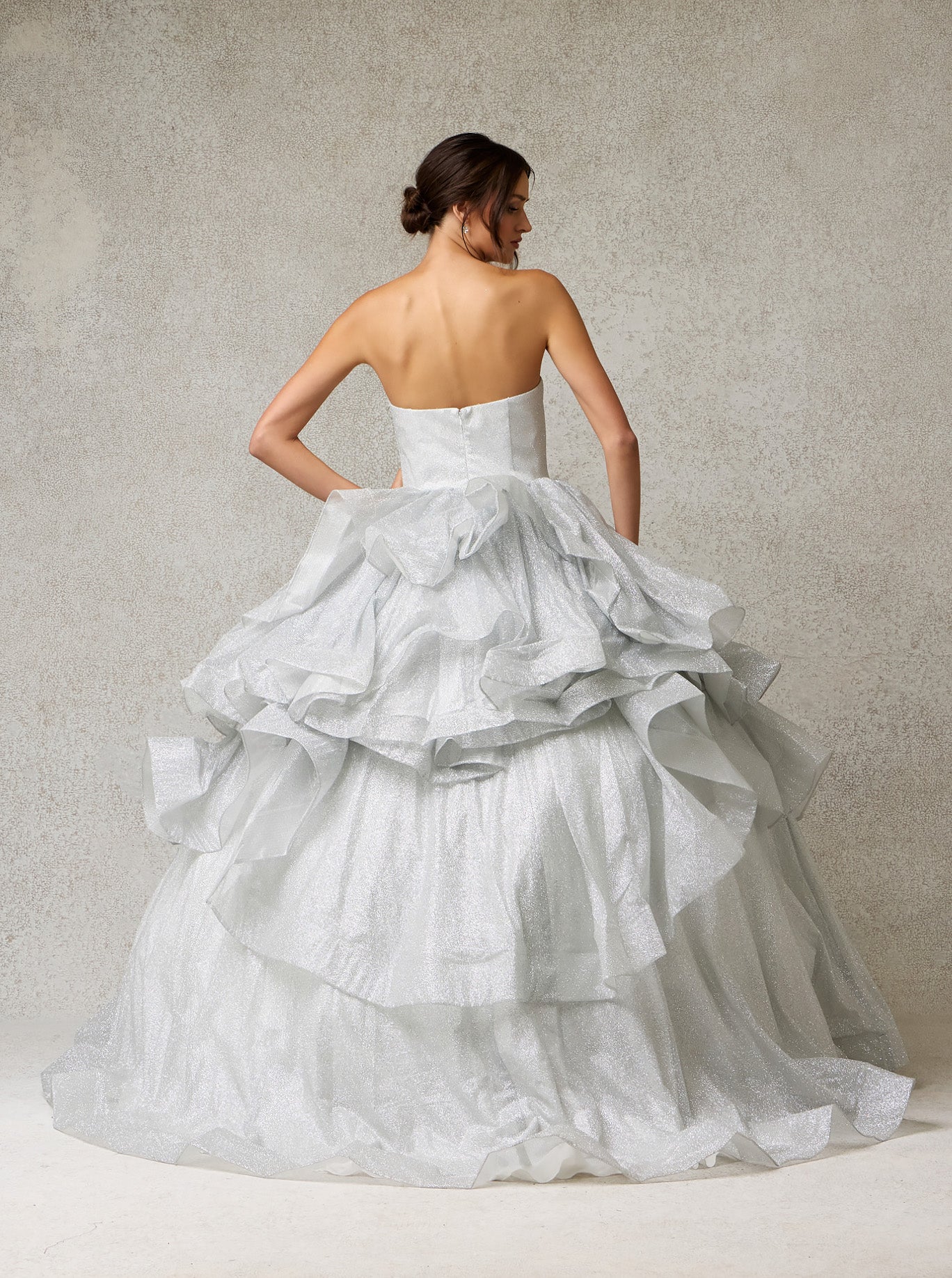 Vestido de Fiesta de Tul Brilloso con Falda Desmontable, Colores Gold y Silver