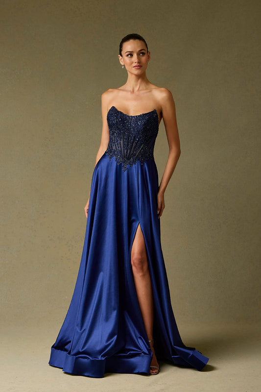 Vestido Corte en A, con Escote Redondo, Corpiño Bordado y Abertura en la Pierna, Color Navy