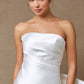 Vestido de Novia Strapless Corte Sirena Con Cola Desmontable Color Off White.
