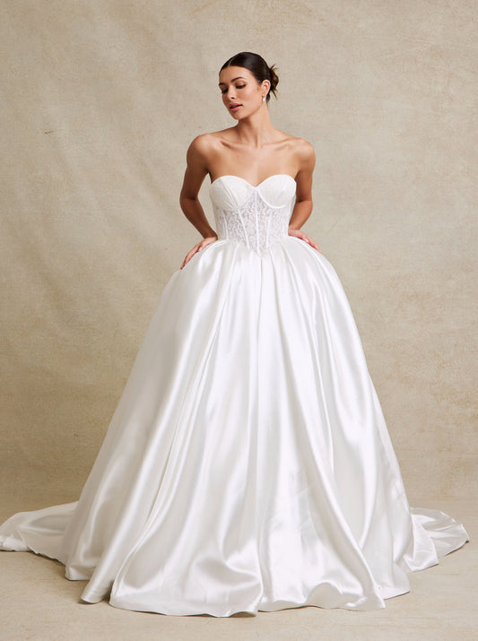 Vestido de Novia Corte Princesa Corsé de Encaje y Falda de Satén Color Off White