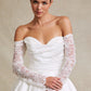 Vestido de Novia de Satén con Encaje Bordado, Manga Larga al Hombro, Color Off White