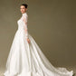 Vestido de Novia de Manga Larga, Cuello Alto Abotonado y Cauda, Color Off White