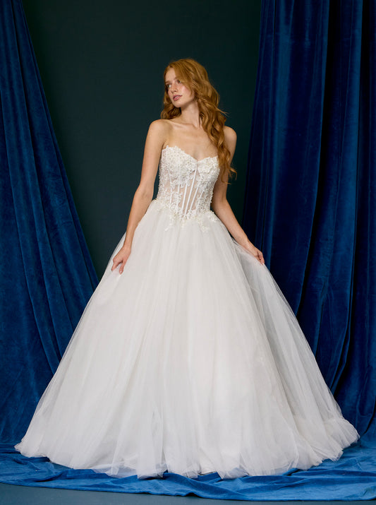 Vestido de Novia Corte Princesa, sin Tirantes, Escote Corazón con Corpiño Tipo Corsé, Color Off White