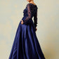 Vestido en Líneas A Con Manga Larga y Cuello en V Color Navy.