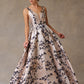 Vestido Estampado Corte en A Escote en V Color Rose Gold Navy Print