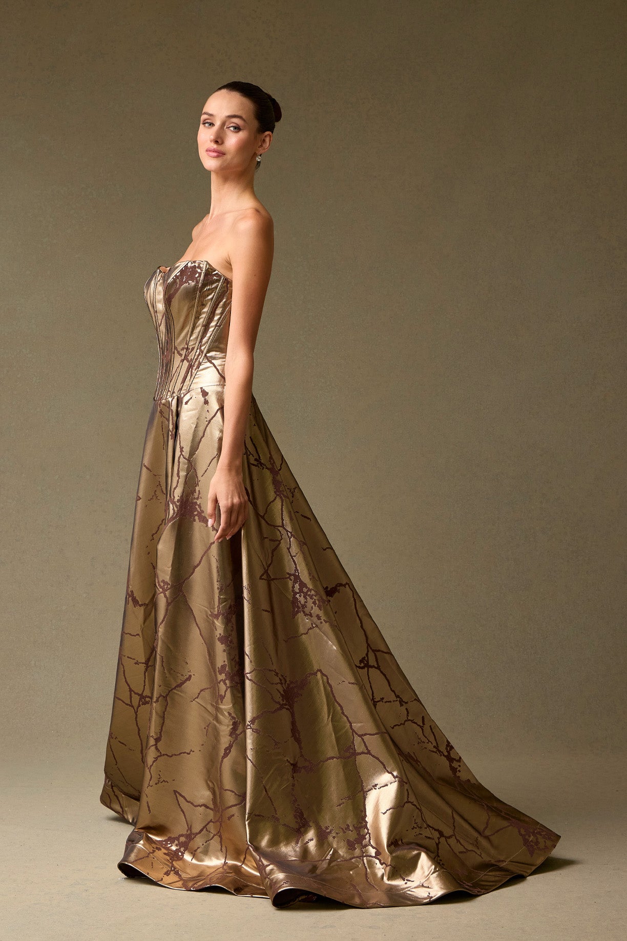 Vestido de Corte en A, de Jacquard Estampado, con Escote Ojo de Gato, Color Dark Brown Print